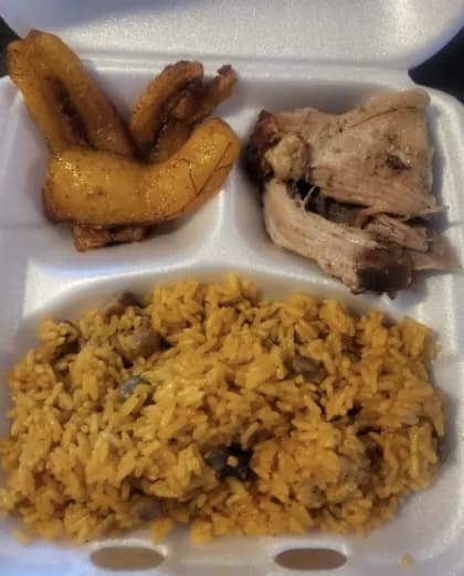 Rice with Pigeon Peas, Pork & Sweet Plantains